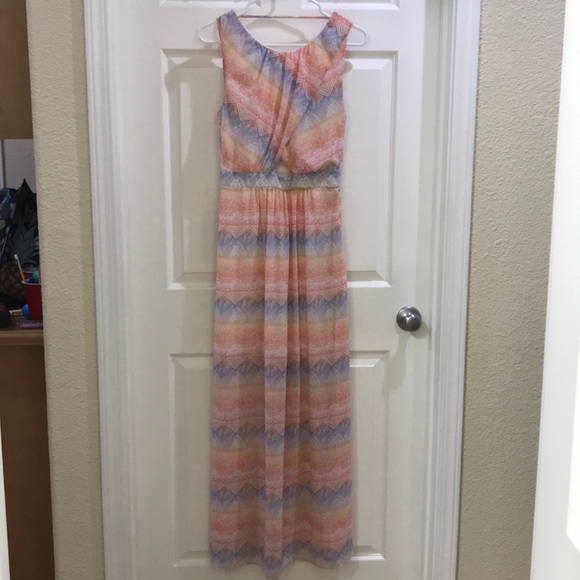 Love 21 size small maxi dress - Picture 1 of 5